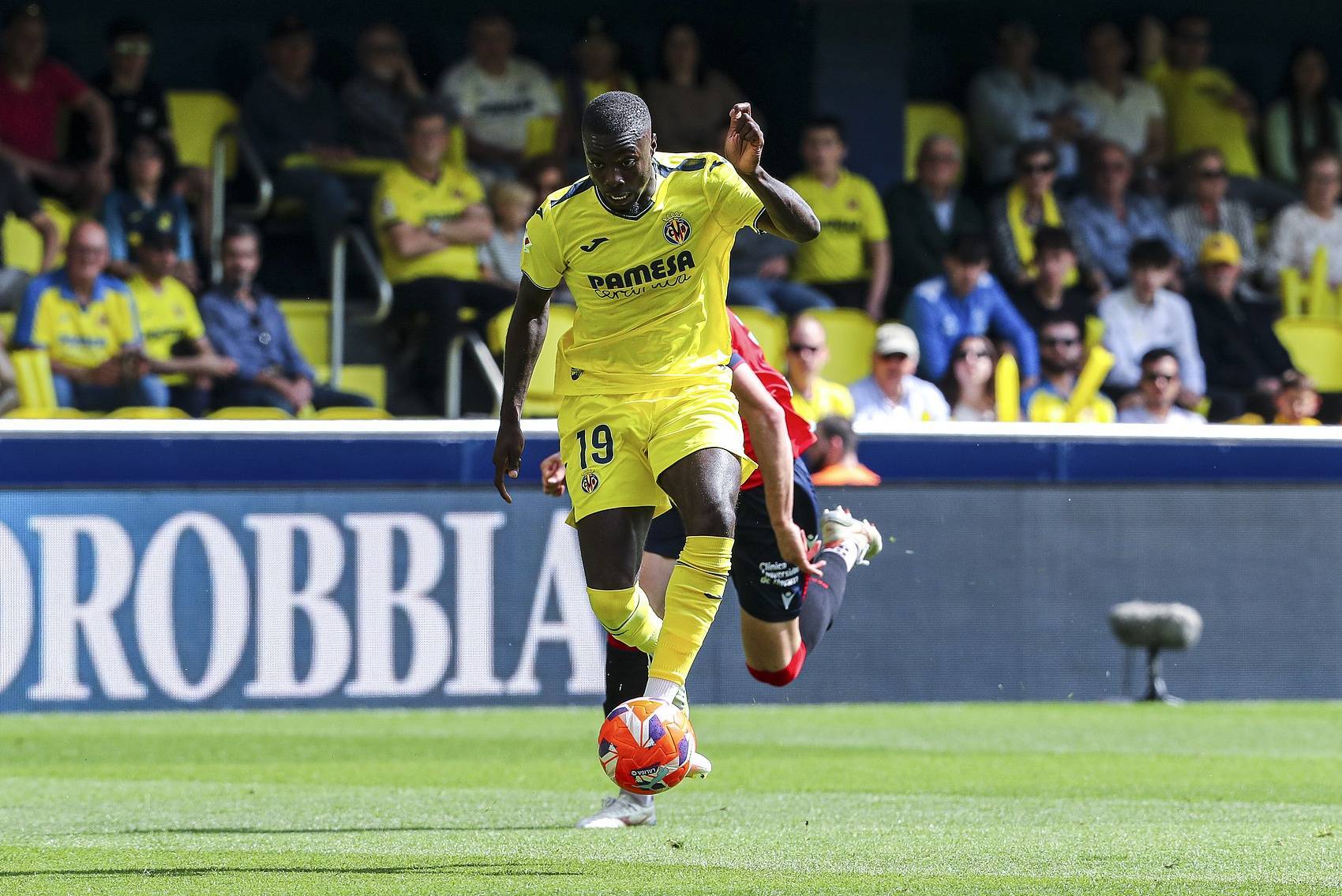 尼古拉斯-佩佩：我现在处于最佳状态，渴望和黄潜一起踢欧冠