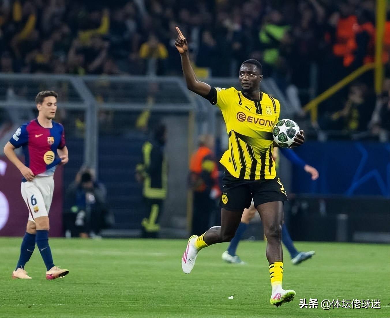 从德甲银靴到欧冠最佳射手，1800万欧元捡大漏，今夏引发豪门哄抢